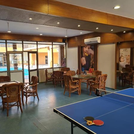 Club Azzurro Resort - Nalsarovar Nānodra Zewnętrze zdjęcie