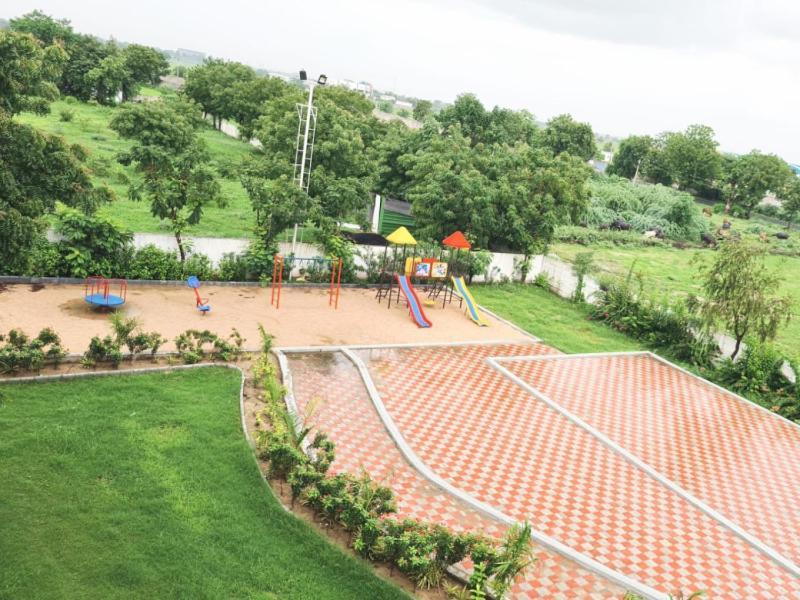 Club Azzurro Resort - Nalsarovar Nānodra Zewnętrze zdjęcie